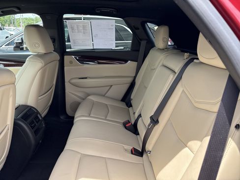 Used 2018 Cadillac XT5 Luxury w/ Driver Awareness Package image 25