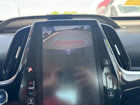 Used 2022 Toyota Prius Prime Limited FWD image 22