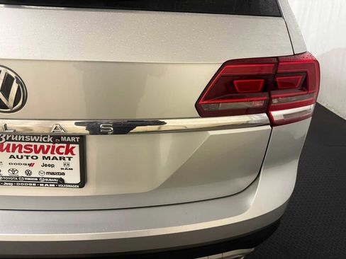 Used 2019 Volkswagen Atlas S image 18