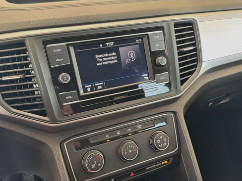Used 2021 Volkswagen Atlas S FWD image 12