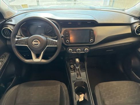 Used 2023 Nissan Kicks SV FWD image 17