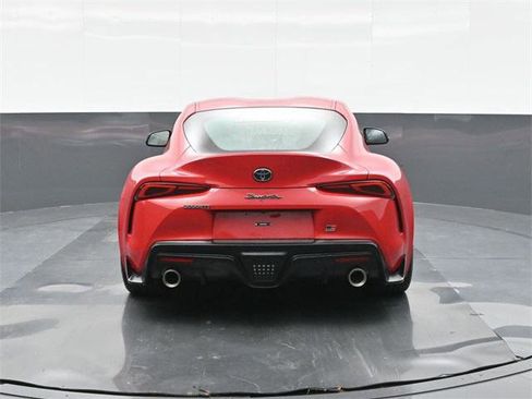 Certified 2025 Toyota Supra Premium w/ Driver Assist Package image 11
