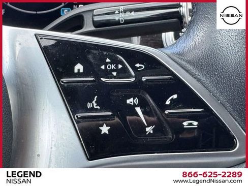 Used 2024 Mercedes-Benz GLC 300 4MATIC image 21