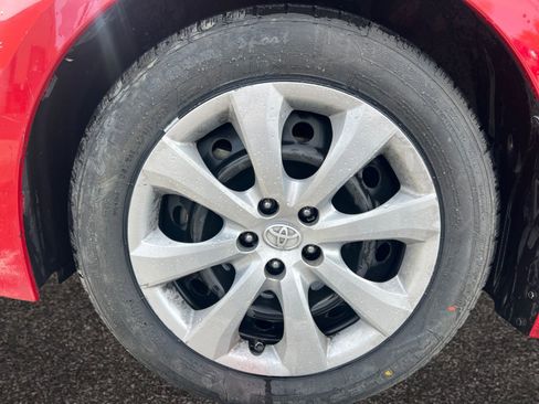 Used 2020 Toyota Corolla LE w/ Carpet Mat Package (TMS) FWD image 14
