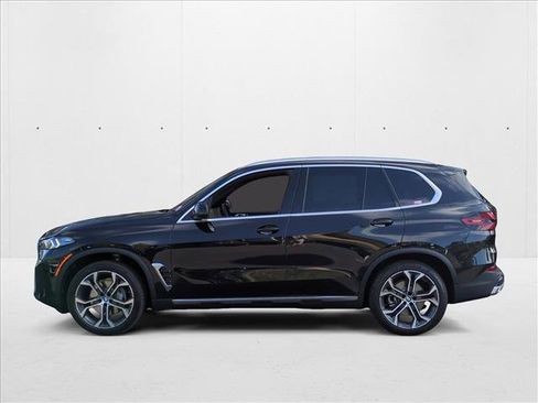 Used 2026 BMW X5 sDrive40i w/ Climate Comfort Package RWD image 2