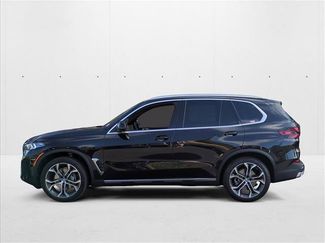 Used 2026 BMW X5 sDrive40i w/ Climate Comfort Package RWD video 2