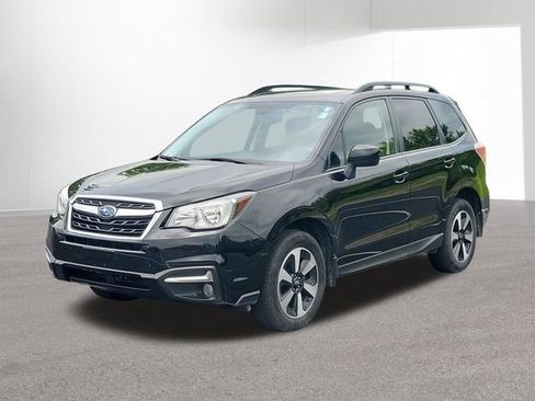Used 2018 Subaru Forester 2.5i Premium AWD/4WD image 1