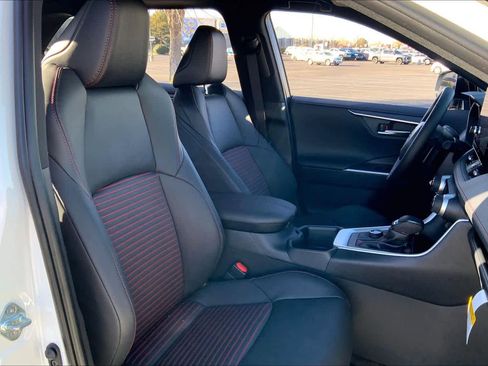 Certified 2025 Toyota RAV4 XSE w/ Weather Package image 8