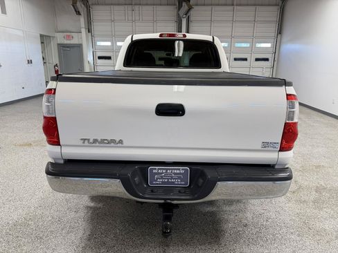 Used 2005 Toyota Tundra SR5 w/ Preferred Accessory Pkg RWD image 6