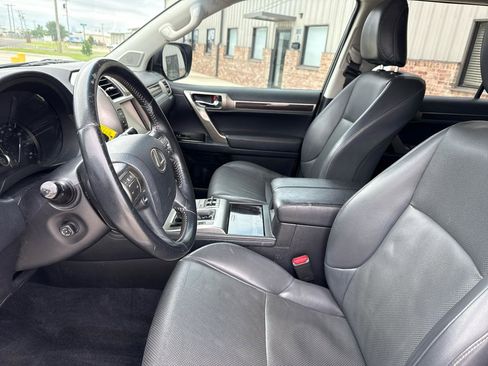 Used 2014 Lexus GX 460 AWD/4WD image 34