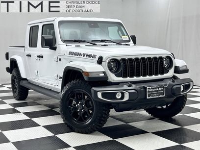 New 2025 Jeep Gladiator Sport