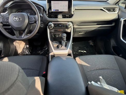 Certified 2025 Toyota RAV4 XLE FWD image 14