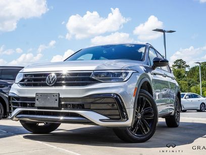 Used 2022 Volkswagen Tiguan SE R-Line