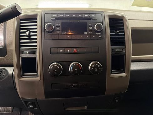 Used 2012 RAM 1500 Express RWD image 20