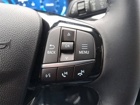 Certified 2022 Ford Escape Titanium image 24