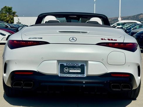 New 2026 Mercedes-Benz SL 63 AMG S e Performance 4MATIC image 42