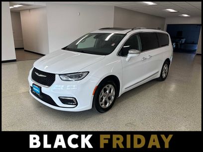 Used 2021 Chrysler Pacifica Limited w/ Premium & Safety Sphere Group