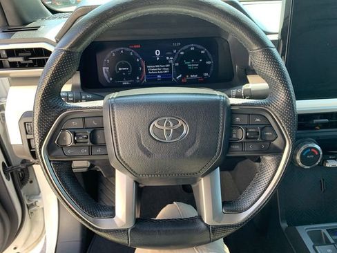 Used 2024 Toyota Tacoma TRD Off-Road AWD/4WD image 20