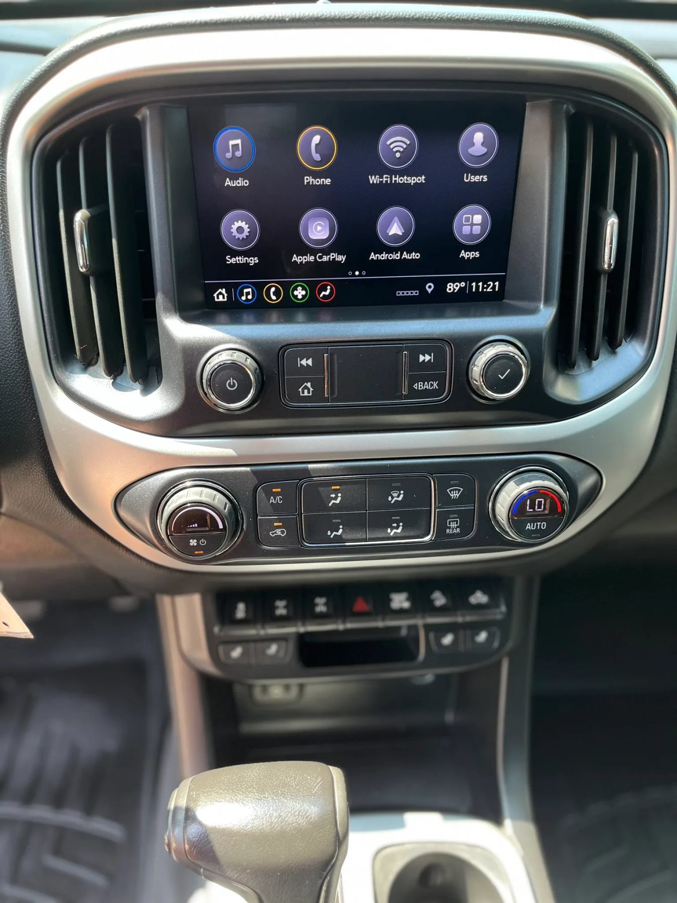 Used 2019 Chevrolet Colorado ZR2 w/ ZR2 Dusk Special Edition AWD/4WD image 16