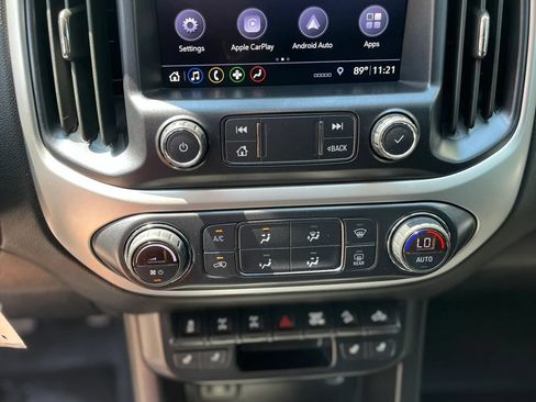 Used 2019 Chevrolet Colorado ZR2 w/ ZR2 Dusk Special Edition AWD/4WD image 16