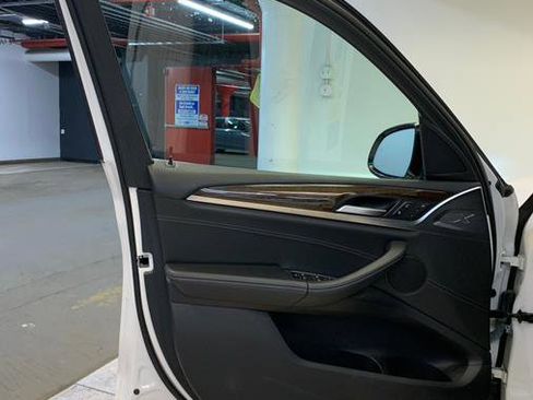 Used 2018 BMW X3 xDrive30i image 14