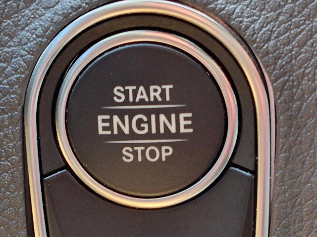 Used 2024 Mercedes-Benz Sprinter 2500 image 14