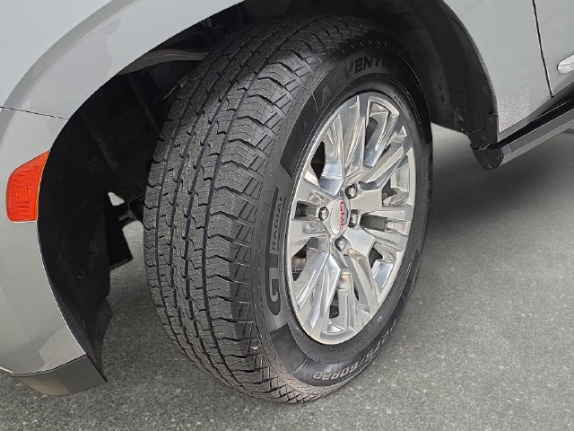 Used 2023 GMC Yukon Denali AWD/4WD image 29