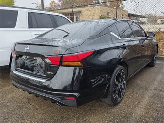 Used 2023 Nissan Altima 2.5 SR w/ SR Premium Package video 2