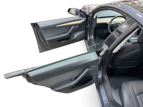 Certified 2023 Tesla Model 3 Long Range AWD/4WD image 10
