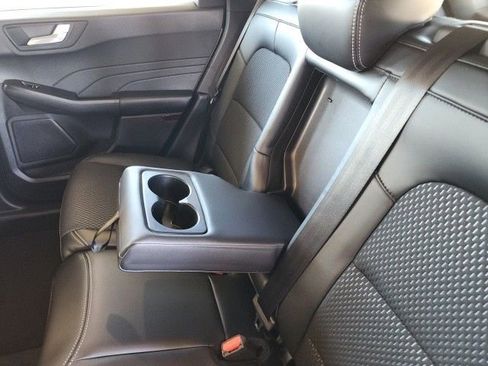 New 2025 Ford Escape SE image 50