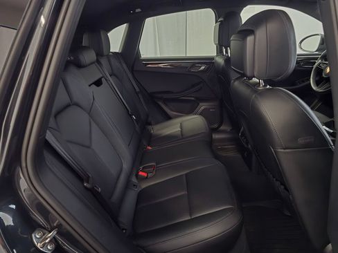 Certified 2026 Porsche Macan Turbo AWD/4WD image 25