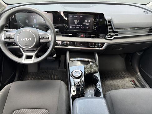 Certified 2024 Kia Sportage LX AWD/4WD image 9