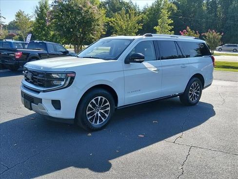 Used 2025 Ford Expedition Max Platinum AWD/4WD image 8