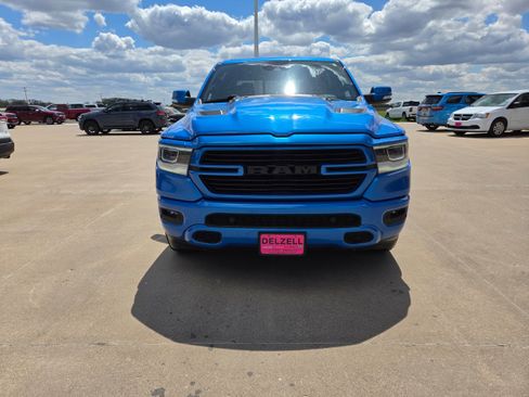 Used 2022 RAM 1500 Laramie w/ Sport Appearance Package AWD/4WD image 3