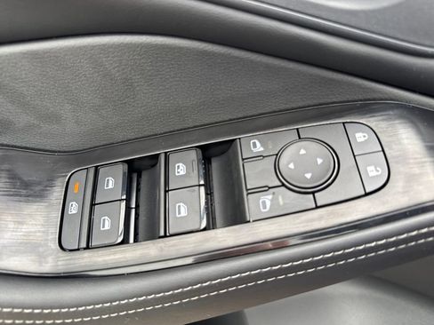 New 2026 Nissan Rogue SV image 20