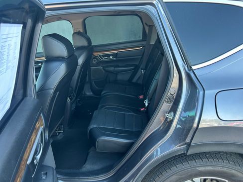 Used 2018 Honda CR-V Touring image 25