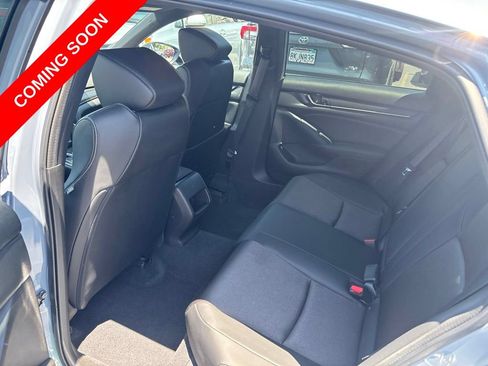 Used 2022 Honda Accord Sport image 11