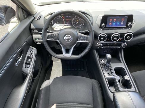 Used 2021 Nissan Sentra S image 10