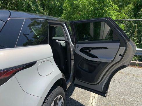 Certified 2024 Land Rover Range Rover Evoque Dynamic SE image 16