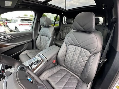 Used 2026 BMW X5 xDrive40i AWD/4WD image 29