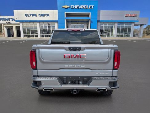 Used 2024 GMC Sierra 1500 Denali w/ Denali Reserve Package image 9