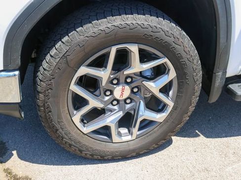 Used 2025 GMC Sierra 1500 SLT w/ SLT Premium Plus Package AWD/4WD image 25