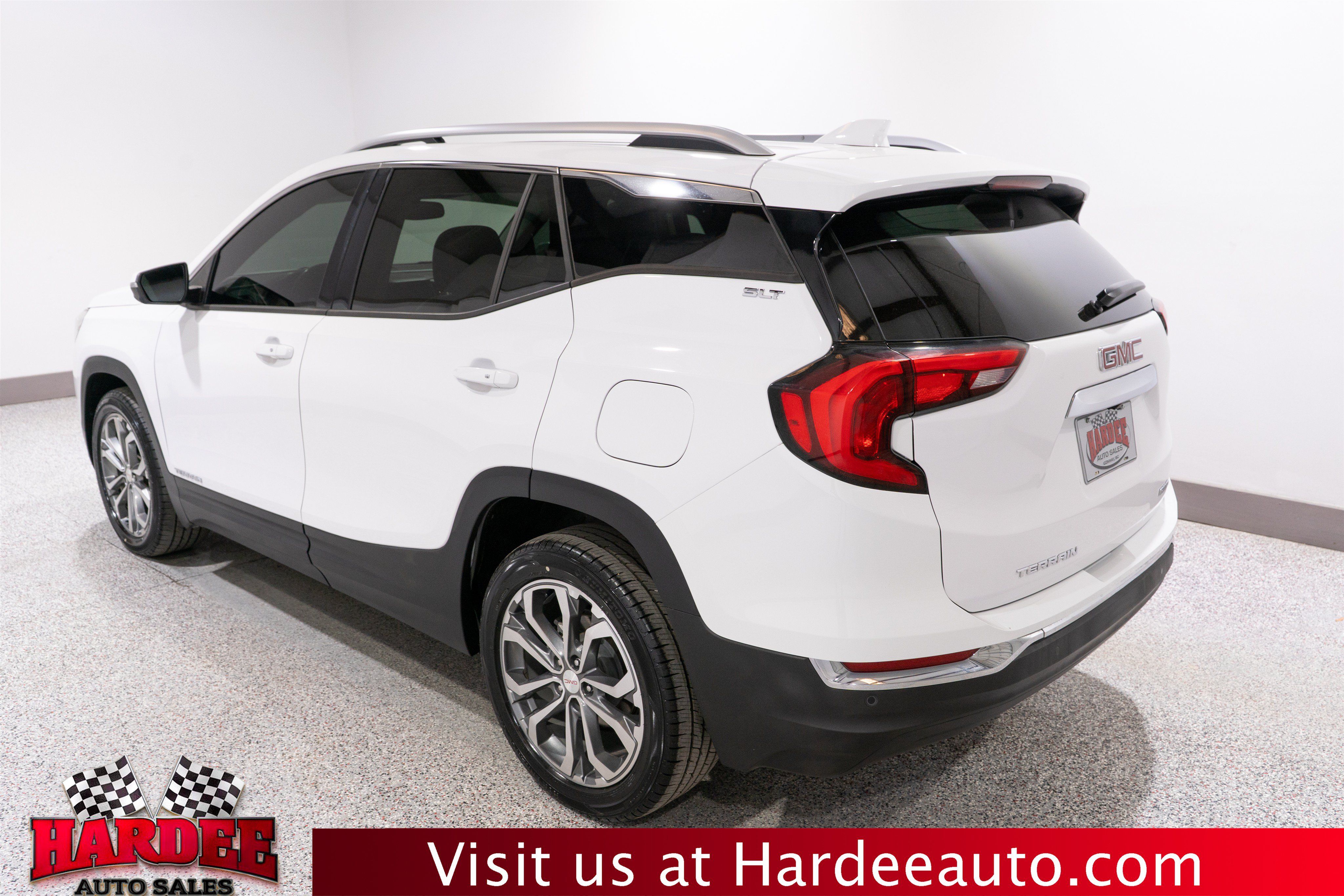 Used 2019 GMC Terrain SLT w/ Preferred Package AWD/4WD image 3