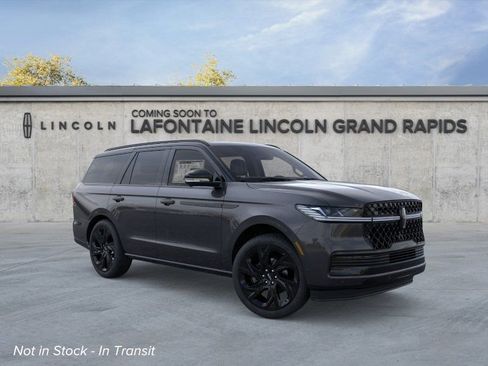 New 2026 Lincoln Navigator Black Label AWD/4WD image 7