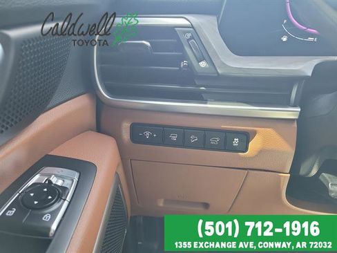 Used 2024 Kia Telluride EX X-Line image 17