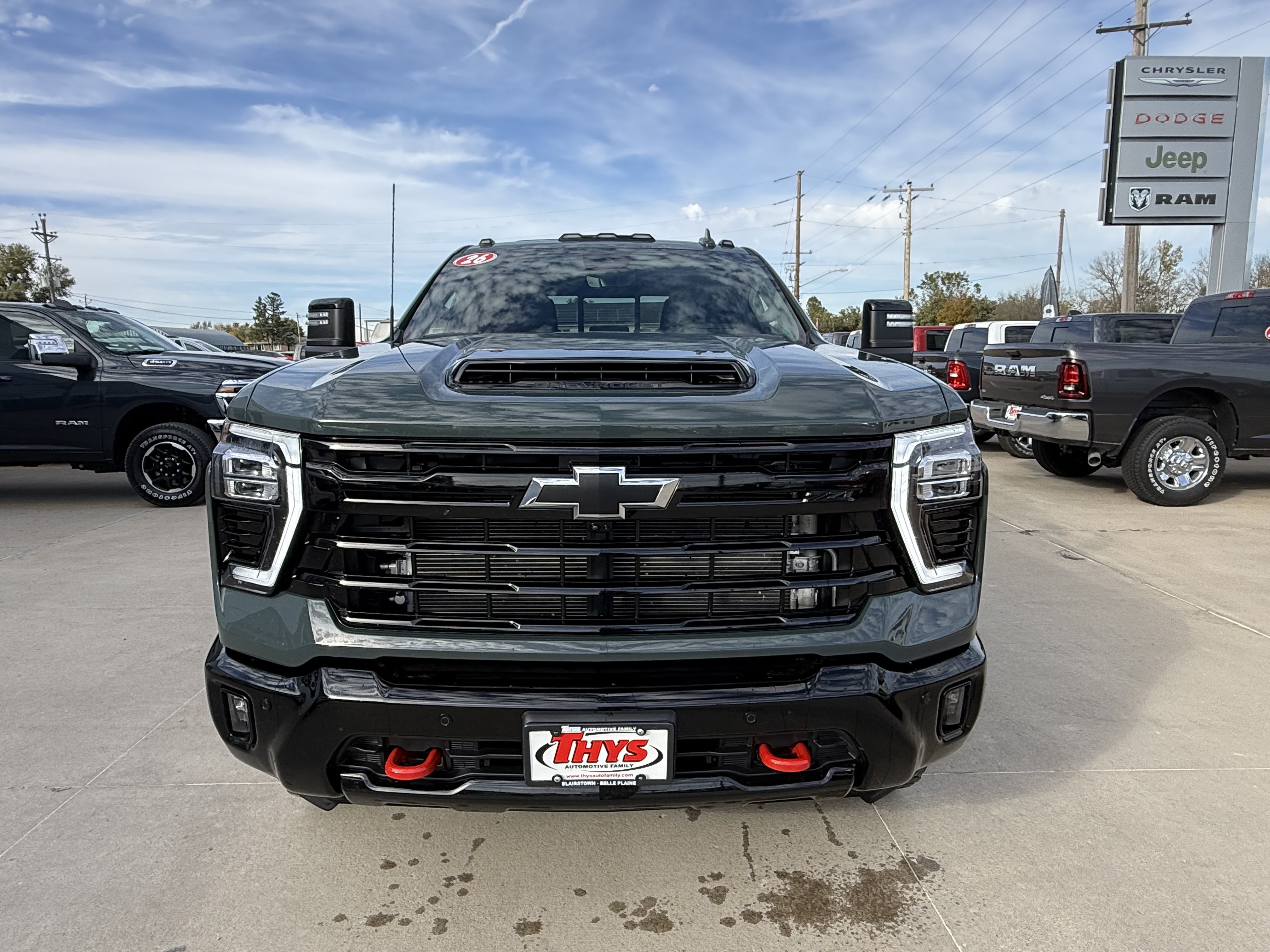 Used 2026 Chevrolet Silverado 2500 LTZ w/ LTZ Plus Package AWD/4WD image 32