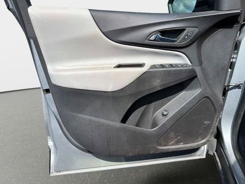 Used 2024 Chevrolet Equinox LT image 16