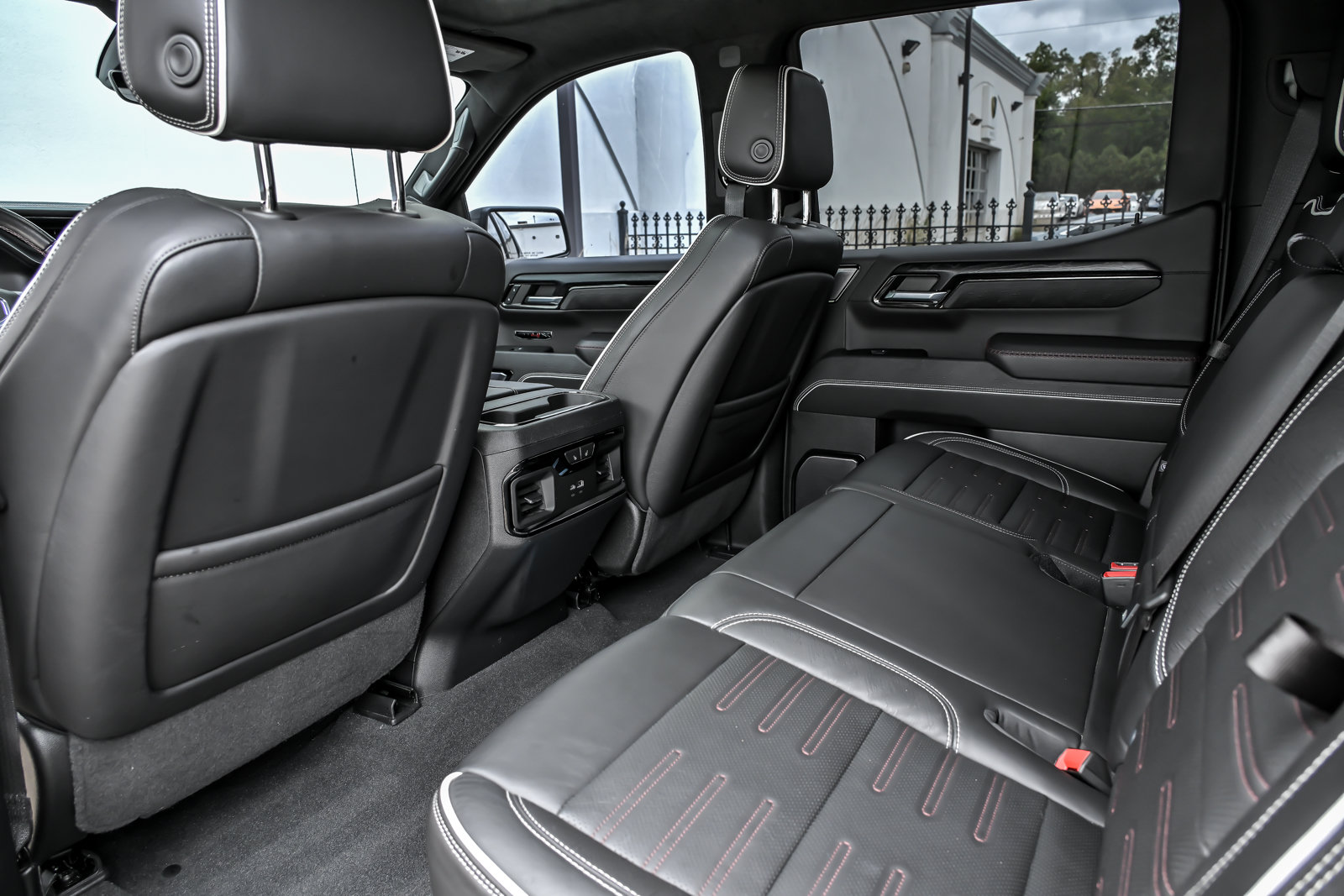 Used 2022 GMC Sierra 1500 AT4X AWD/4WD image 26