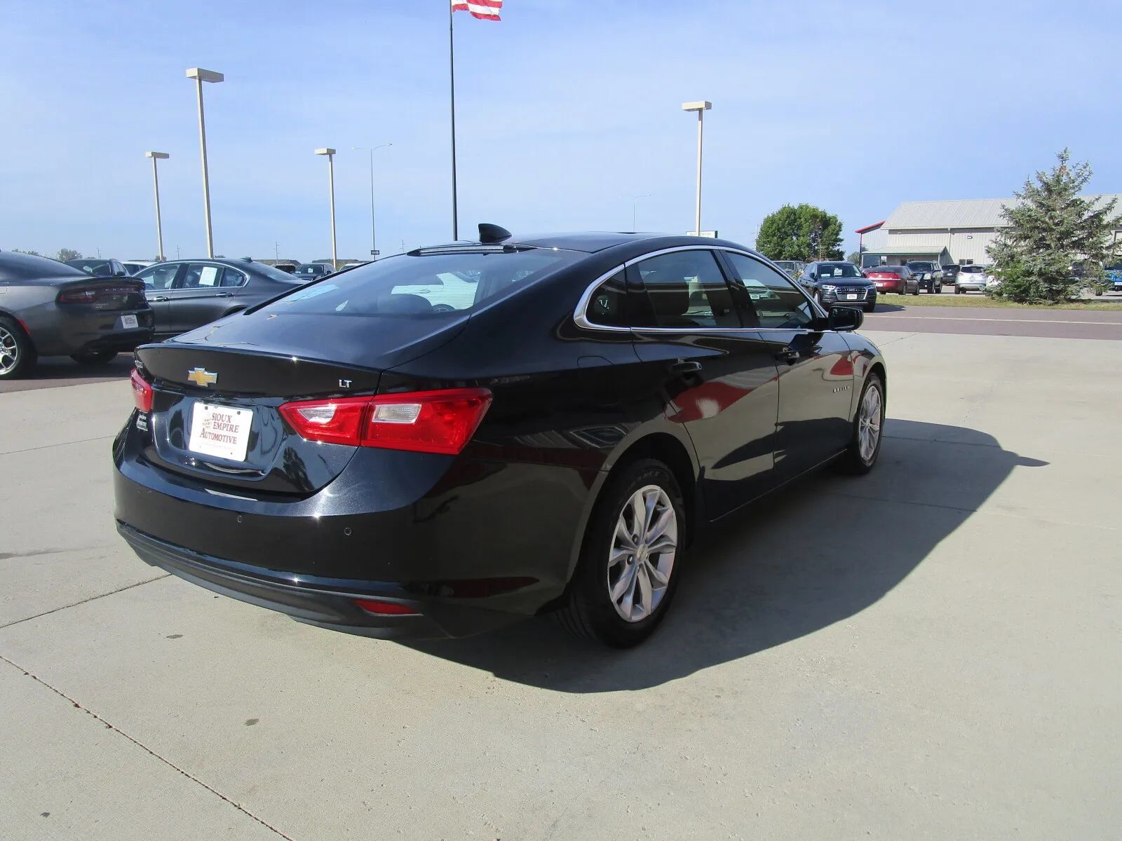Used 2024 Chevrolet Malibu LT FWD image 7