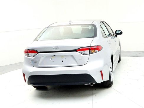 New 2026 Toyota Corolla LE image 5